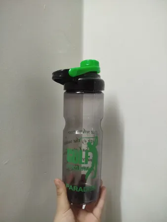 قمقمه مدل Golf Stadium گنجایش 0.9 لیتر