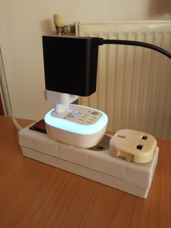 مبدل برق امگا مدل تایمر دار M100