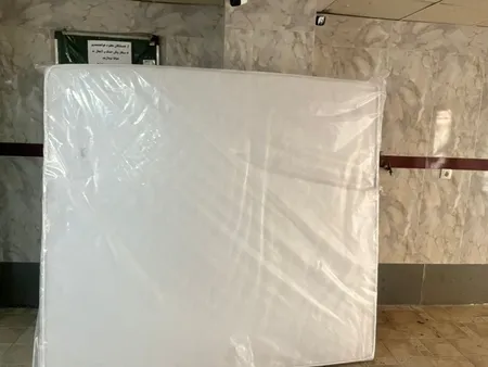 تشک رویال مدل طبی فنری دونفره سایز 180x200 سانتی متر