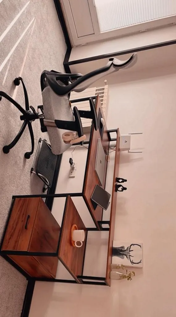 صندلی مدیریتی کادی نو مدل پشت توری VIP