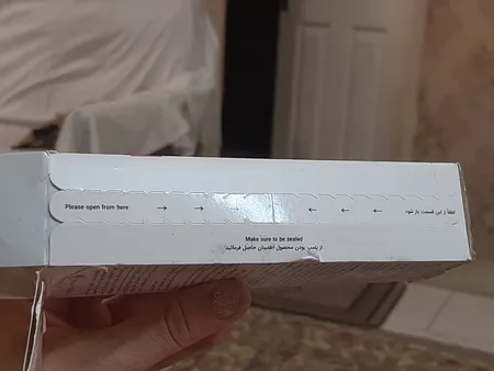 کرم مرطوب‌کننده و آبرسان دست و صورت لافارر مدل 02 مناسب پوست‌های معمولی و مختلط حجم 75 میلی‌لیتر