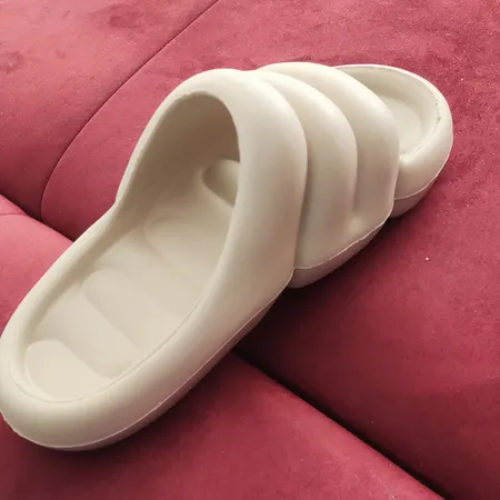 دمپایی مدل رادو کد 1349-CR