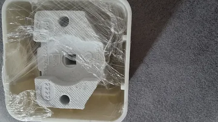 پریز برق پارت الکتریک مدل 4051