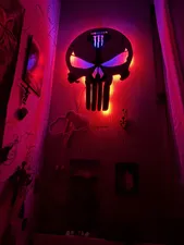 تجریه خرید چراغ دیواری مدل اسکلت طرح مانستر