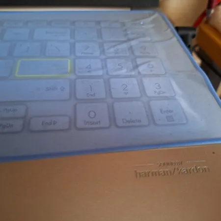 کاور محافظ کیبورد لپ تاپ شارک مدل SH-15.6 مناسب برای لپ تاپ 15 اینچی