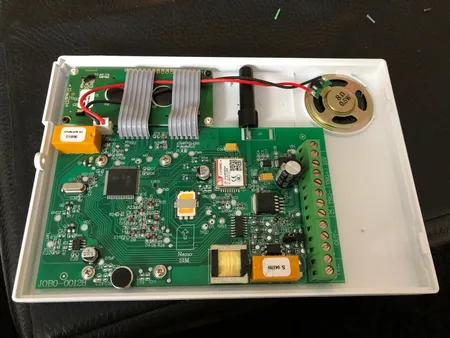 دزدگیر اماکن کلاسیک مدل Z4 Ultra + G1 Ultra