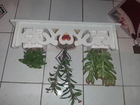 شلف دیواری طرح قلب مدل f.p کد 175