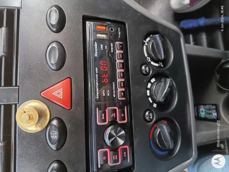 پخش کننده خودرو مکسیدر مدل MX-2814BT