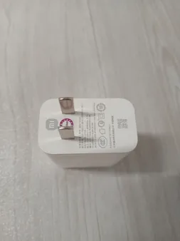 شارژر دیواری 33 وات معلم مدل POCO X3 PRO به همراه کابل تبدیل USB-C