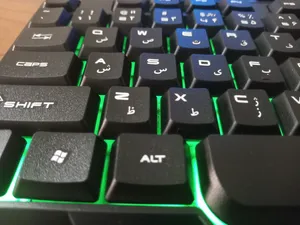 تجریه خرید کیبورد تسکو مدل TK 8019، سوئیچ ممبران، Full-size، نورپردازی LED RGB