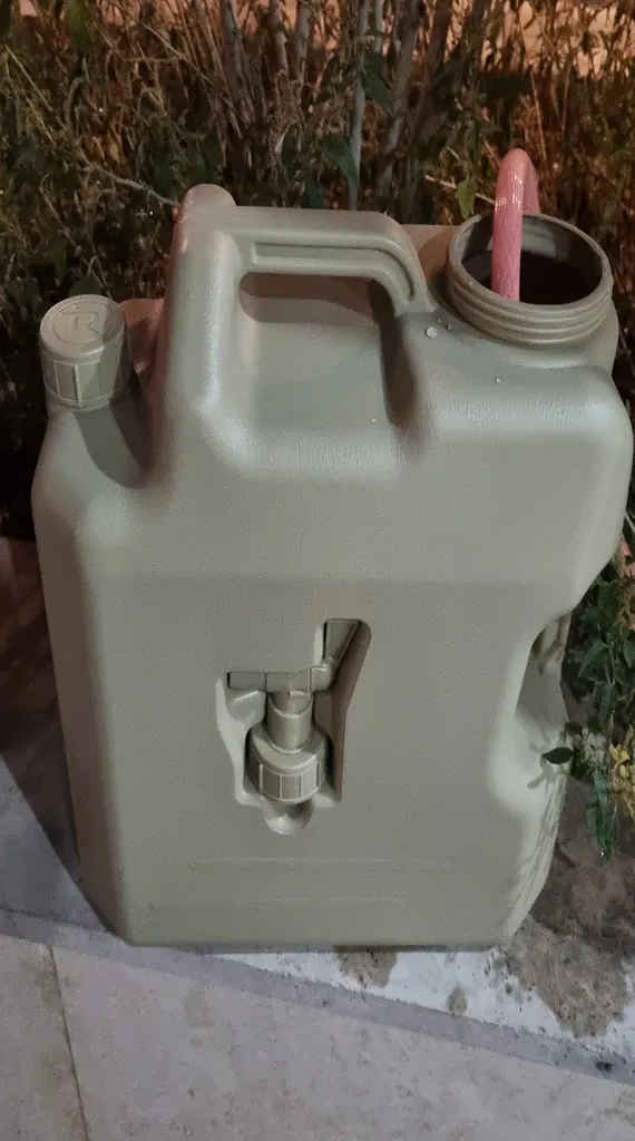 نگهدارنده آب لايف کمپ مدل سه حالته کد 45824