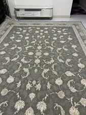 تجریه خرید فرش ماشینی فرش ماهساره طرح آترینا زمینه فیلی