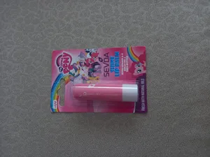 تجریه خرید بالم لب سودا مدل ویتامین A و E