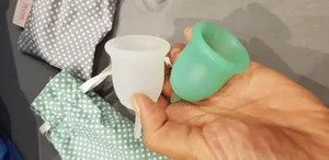 تجریه خرید کاپ قاعدگی لیوا فارما مدل Sensitive سایز کوچک