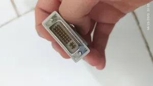 تجریه خرید مبدل DVI به VGA دی-نت