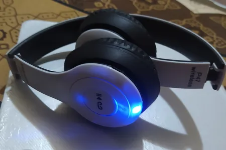 هدست بلوتوث مدل P47