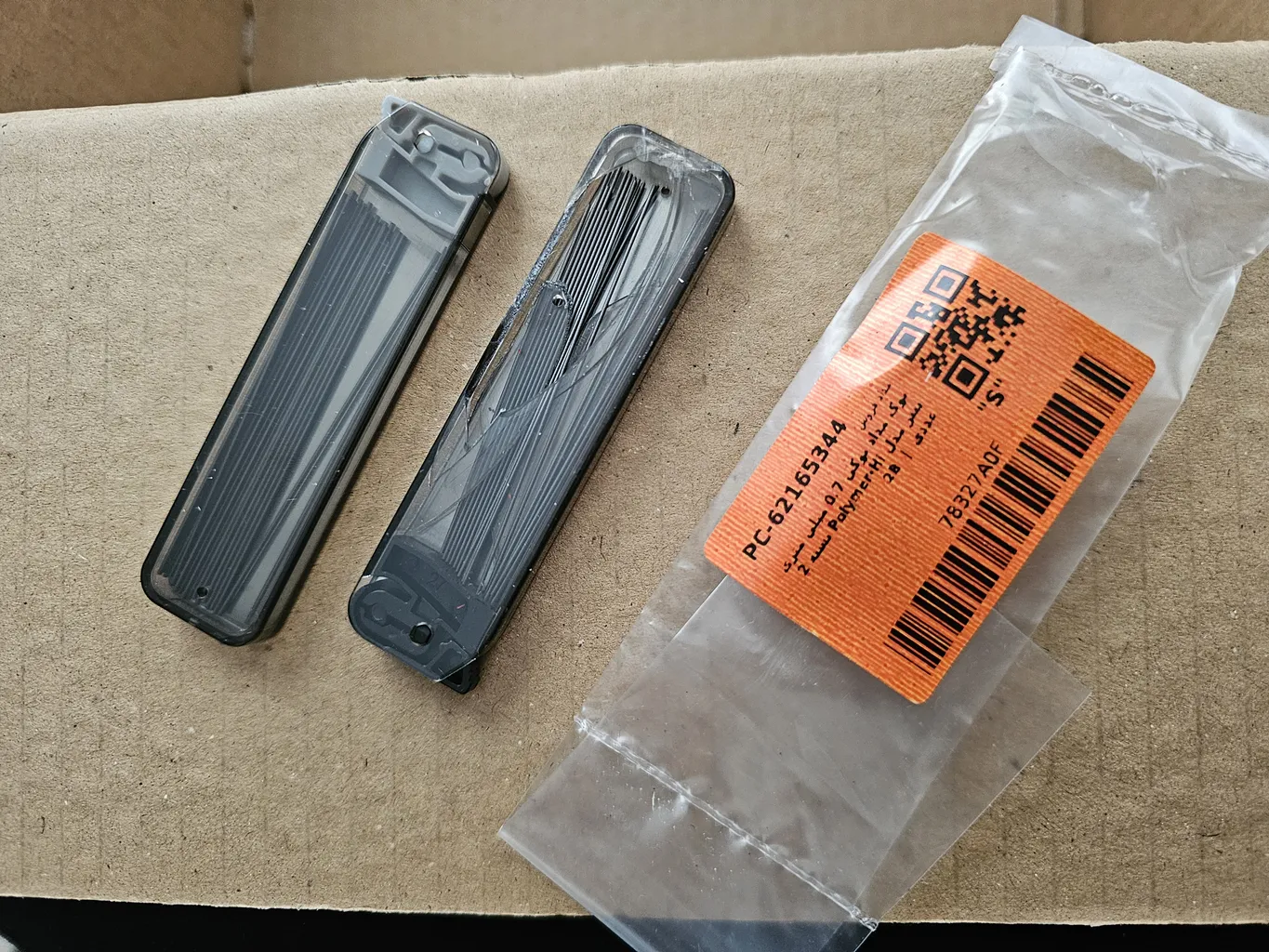 نوک مداد نوکی 0.7 میلی متری پنتر مدل Hi-Polymer بسته 2 عددی