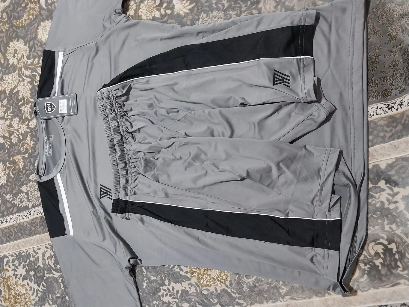 ست تی شرت و شلوارک ورزشی مردانه نوزده نودیک مدل ST1918 DGB