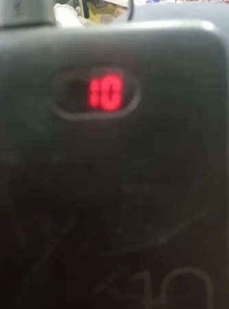 پاور بانک یوسمز مدل power bank PB9 Mini ظرفیت 10000 میلی آمپر ساعت