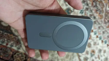 پاوربانک اوی طرح مگ سیف مدل P113K-22.5W ظرفیت 10000 میلی آمپر ساعت