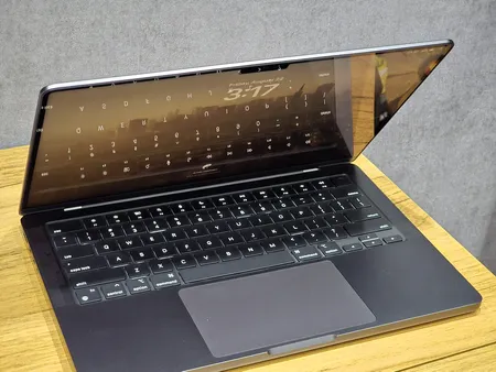 لپ تاپ 14.2 اینچی اپل مدل MacBook Pro MX2H3 2024 LLA-M4 Pro-24GB RAM-512GB SSD-Retina 120Hz