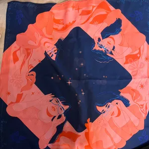 تجریه خرید دستمال سر و گردن هاماگراف مدل alone