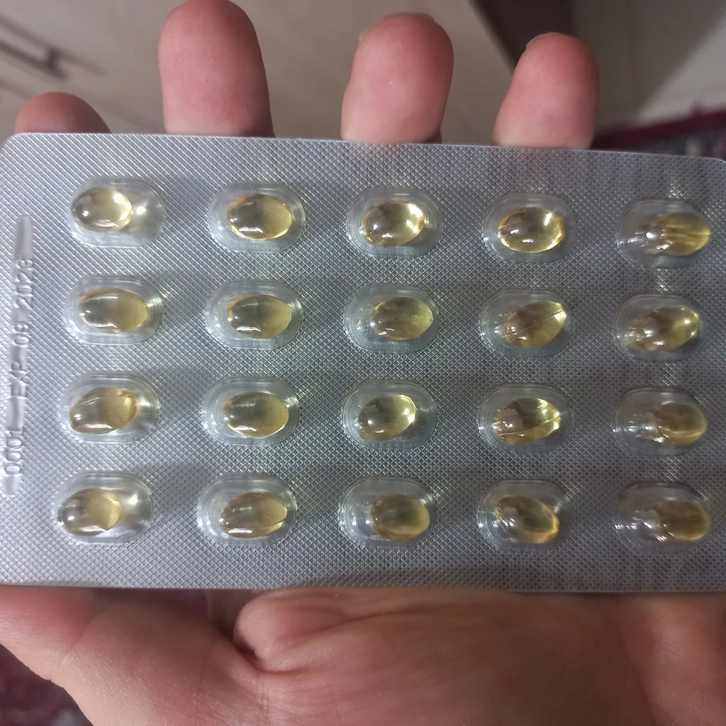 کپسول ویتامین آ یوروویتال بسته 60 عددی