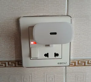 تجریه خرید پریز مدل توکار مولتی کلید دار