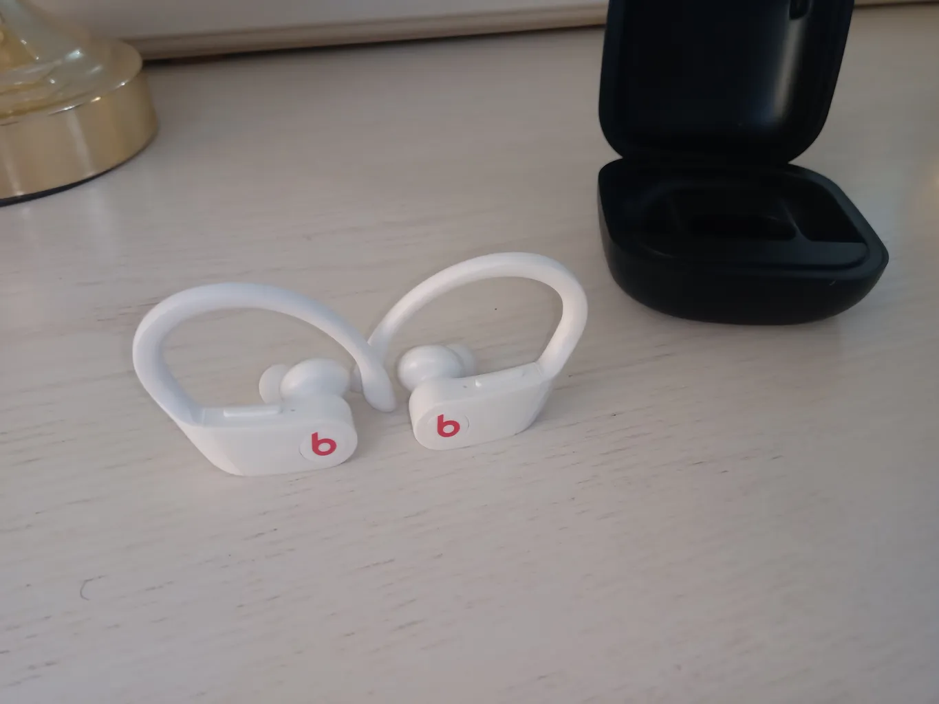 هدفون بی سیم مدل Powerbeats Pro 215