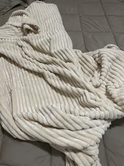 پتو مسافرتی شادیلون مدل کاترین طرح کبریتی  سایز 220x160 سانتی متر