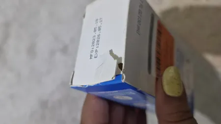 سرم پوست سراوی مدل HYDRATING HYALURONIC ACID حجم 30 میلی لیتر