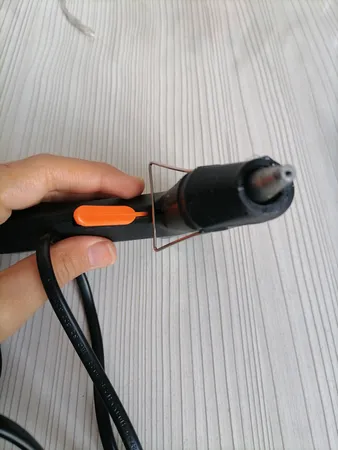 دستگاه چسب تفنگی جانسون مدل FL-138B به همراه یک عدد چسب حرارتی جانسون بصورت رایگان