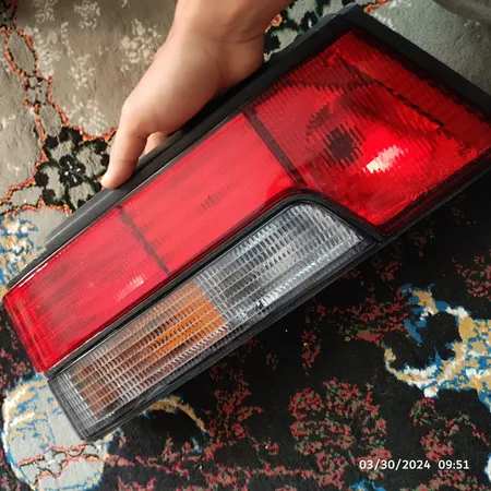 چراغ خطر عقب جمع ساز کد 166 مناسب برای پژو آردی بسته دو عددی