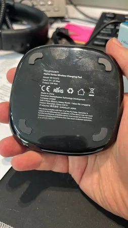 شارژر بی سیم راو پاور مدل RP-PC072