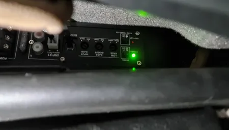 ساب ووفر اکتیو خودرو اسکایلر مدل SK-10US