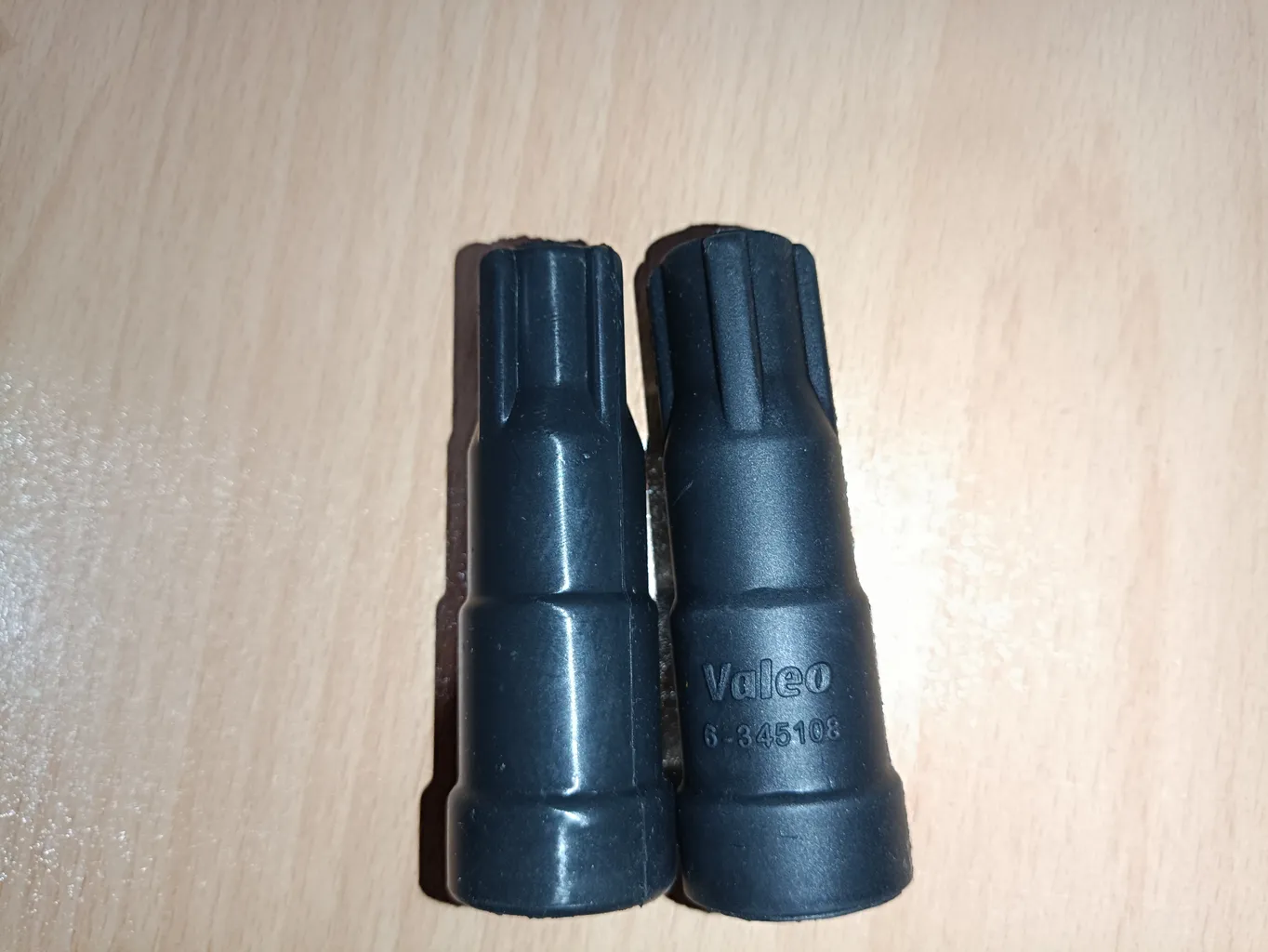 بوت وایر شمع خودرو  والئو مدل ELDOR مناسب برای تندر ال 90 بسته 4 عددی