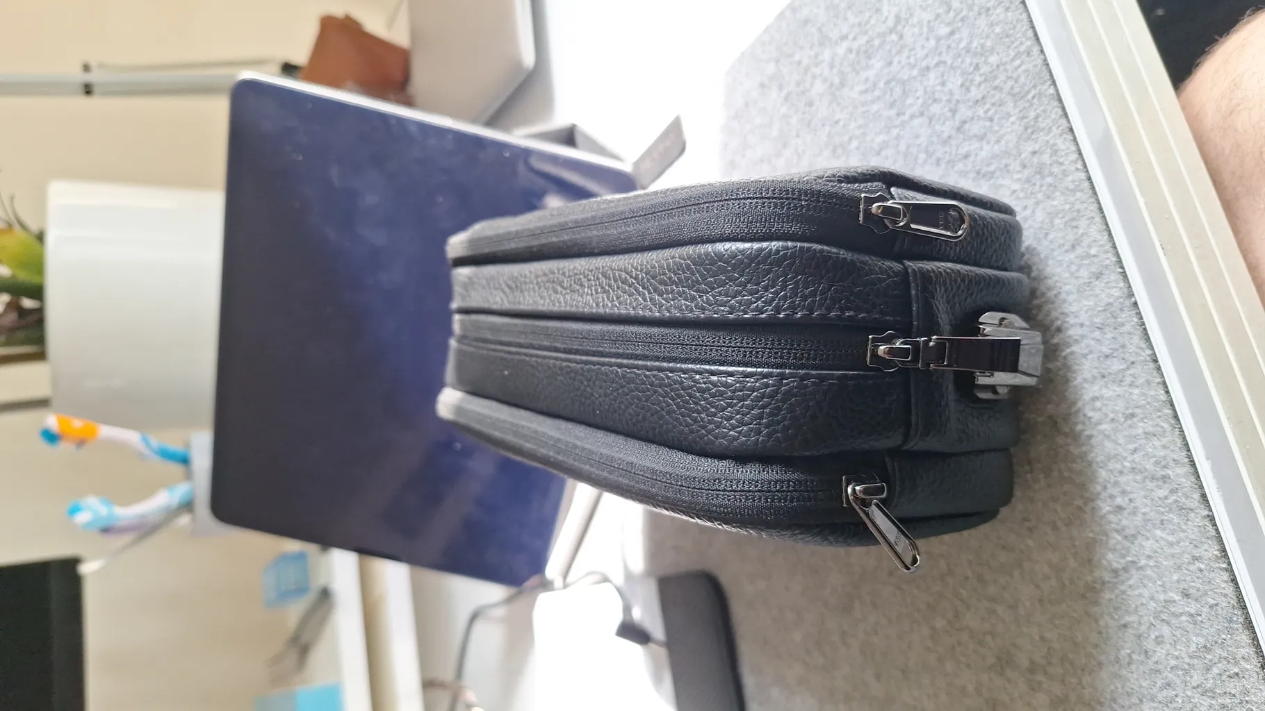 کیف لوازم جانبی مکسول مدل Noble