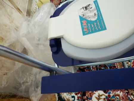 توالت فرنگی تاشو مبله مدل آلومینیومی