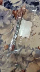 مداد لب گلدن رز مدل DREAM شماره 504