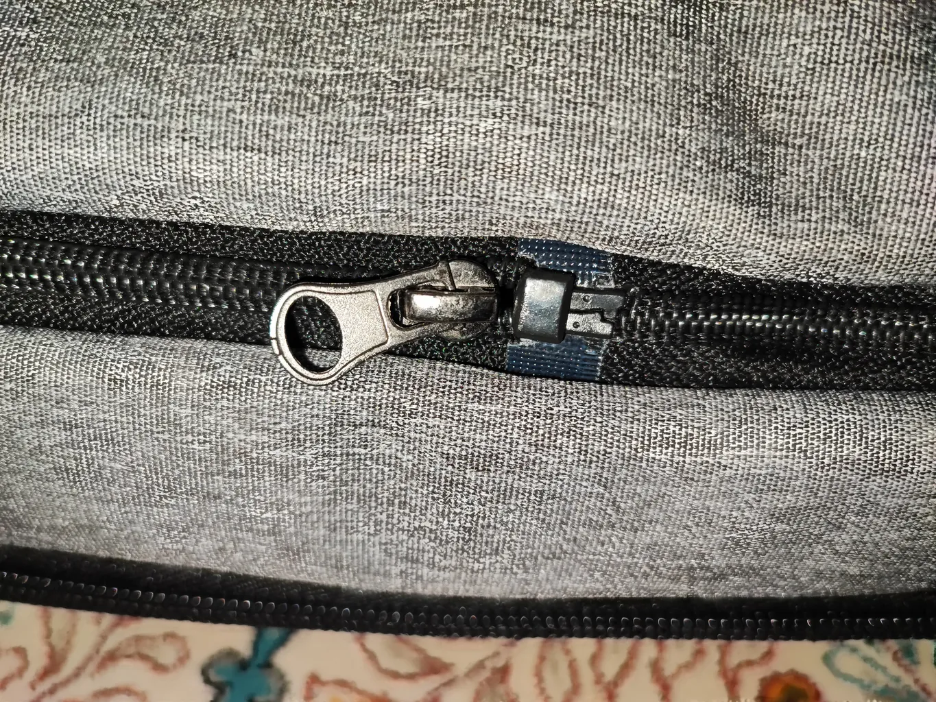 کوله پشتی لپ تاپ برساد مدل Bb 102 plus مناسب برای لپ تاپ 15 تا 17 اینچی