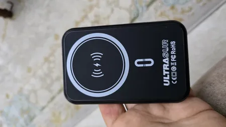 پاوربانک اولتراسور مدل U-PW5 ظرفیت 10000 میلی آمپر ساعت