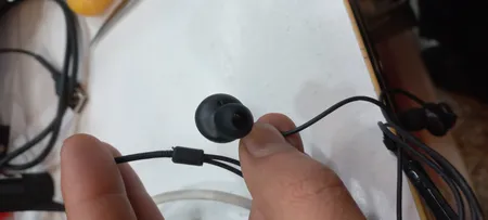 هندزفری ای کی جی مدل GH59 S10 Type C