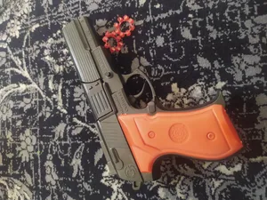 تجریه خرید تفنگ اسباب بازی گلدن گان مدل naabsell32