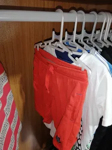 تجریه خرید چوب لباس ارج پلاستیک کد 820 بسته 6 عددی