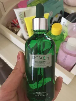 سرم پوست بایو آکوا مدل چای سبز حجم 100 میلی لیتر