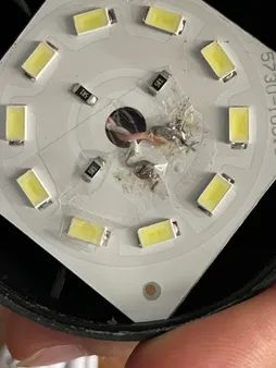 چراغ قوه آویز مدل USB-OTG