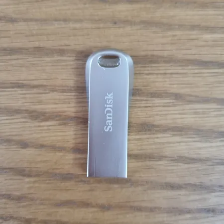 فلش مموری سن دیسک مدل Ultra Luxe ظرفیت 64 گیگابایت