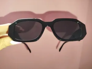 تجریه خرید عینک آفتابی مدل دسته سه بعدی 4