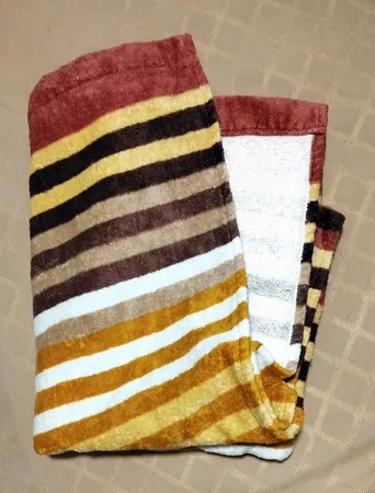 حوله استخری پودایران مدل آفتاب سایز 135*75 سانتی متر