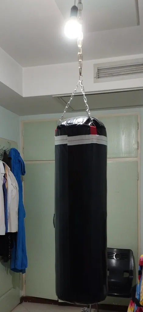 کیسه بوکس 90 لیتری دیکمپ مدل SPORT-90-005 کیسه بوکس 90 لیتری دیکمپ مدل SPORT-90-005